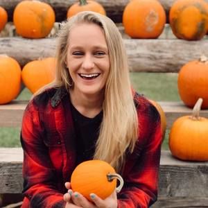 Meet your Posher, Tori